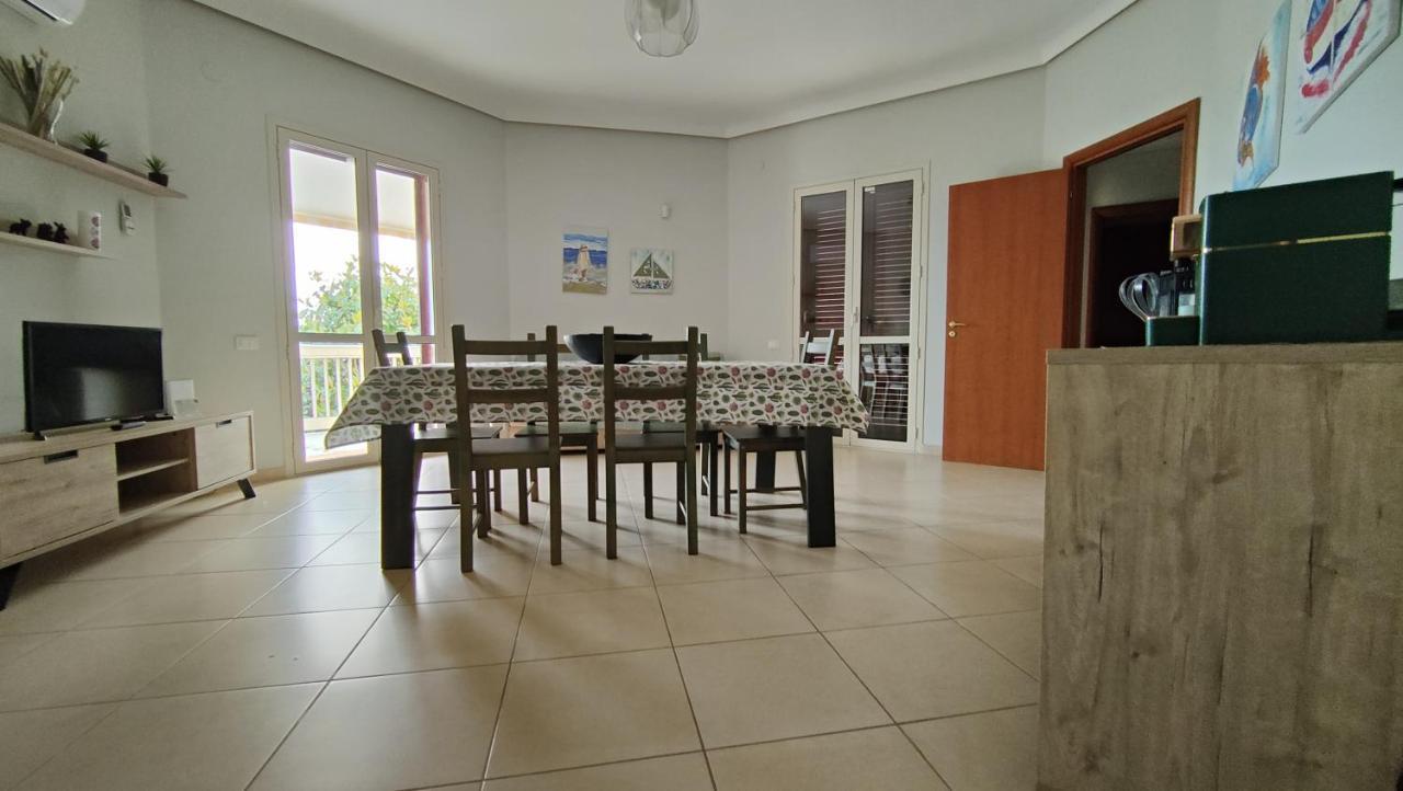 Appartamenti In Villa Polimnia Фонтане-Бьянке Экстерьер фото